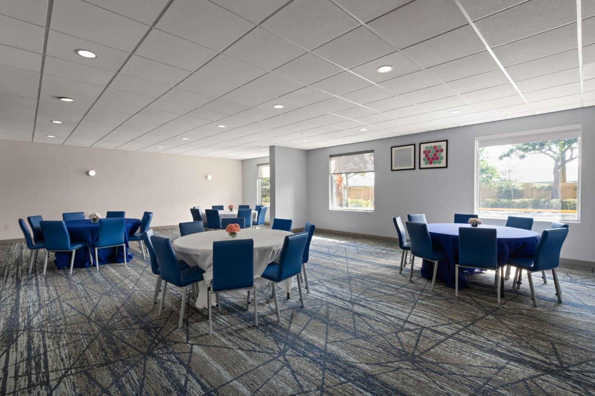 Holiday Inn Express & Suites Boynton Beach West By Ihg Экстерьер фото