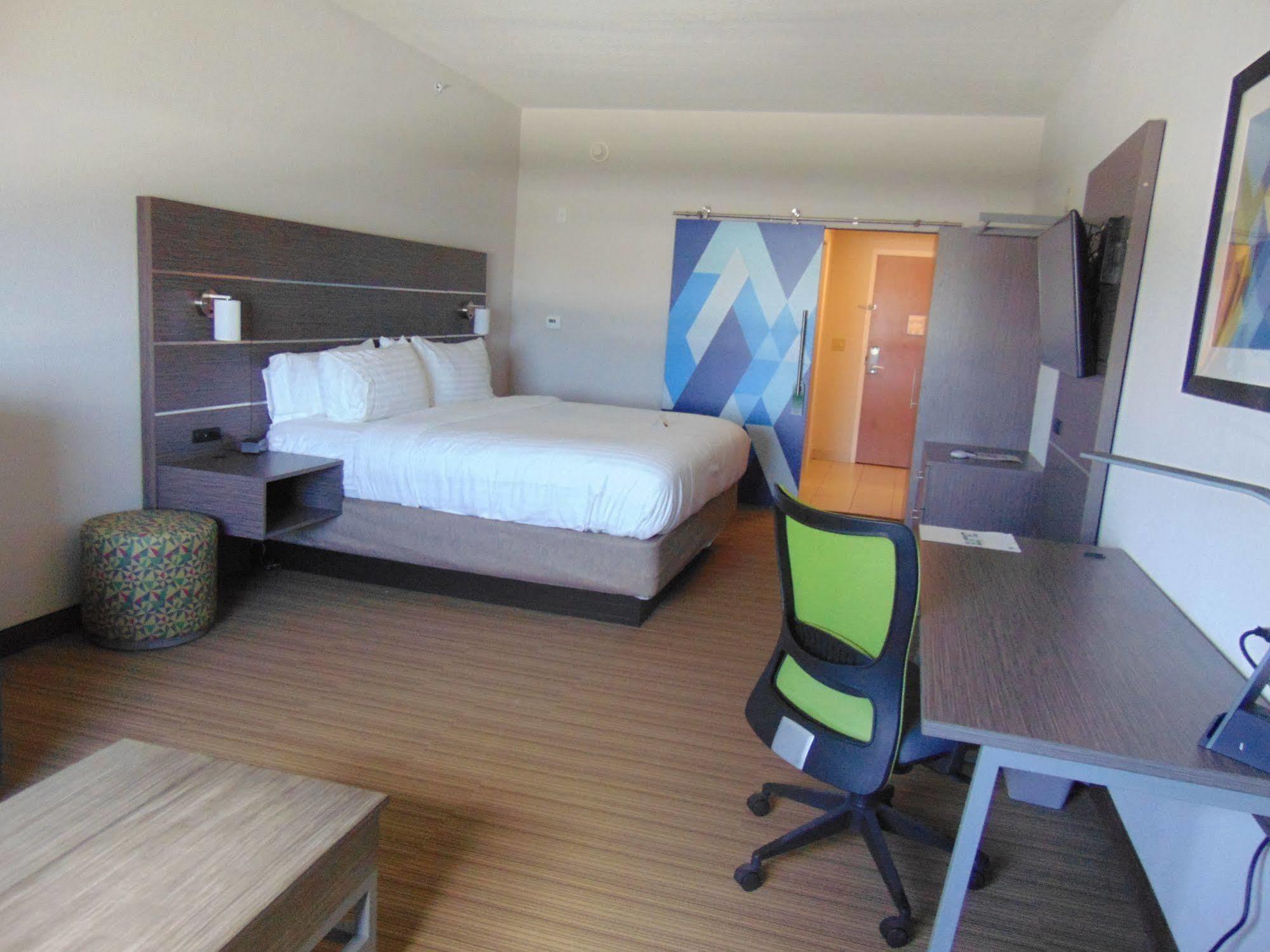 Holiday Inn Express & Suites Boynton Beach West By Ihg Экстерьер фото