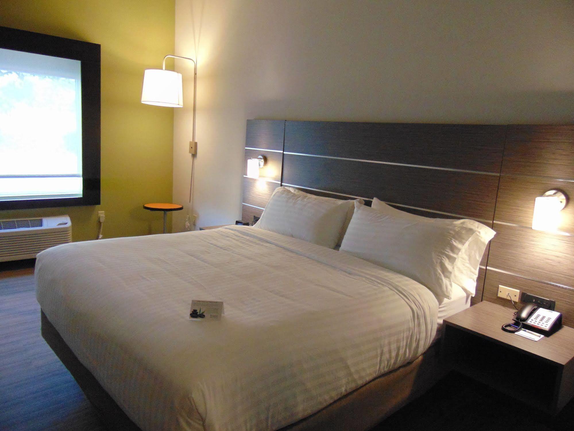 Holiday Inn Express & Suites Boynton Beach West By Ihg Экстерьер фото